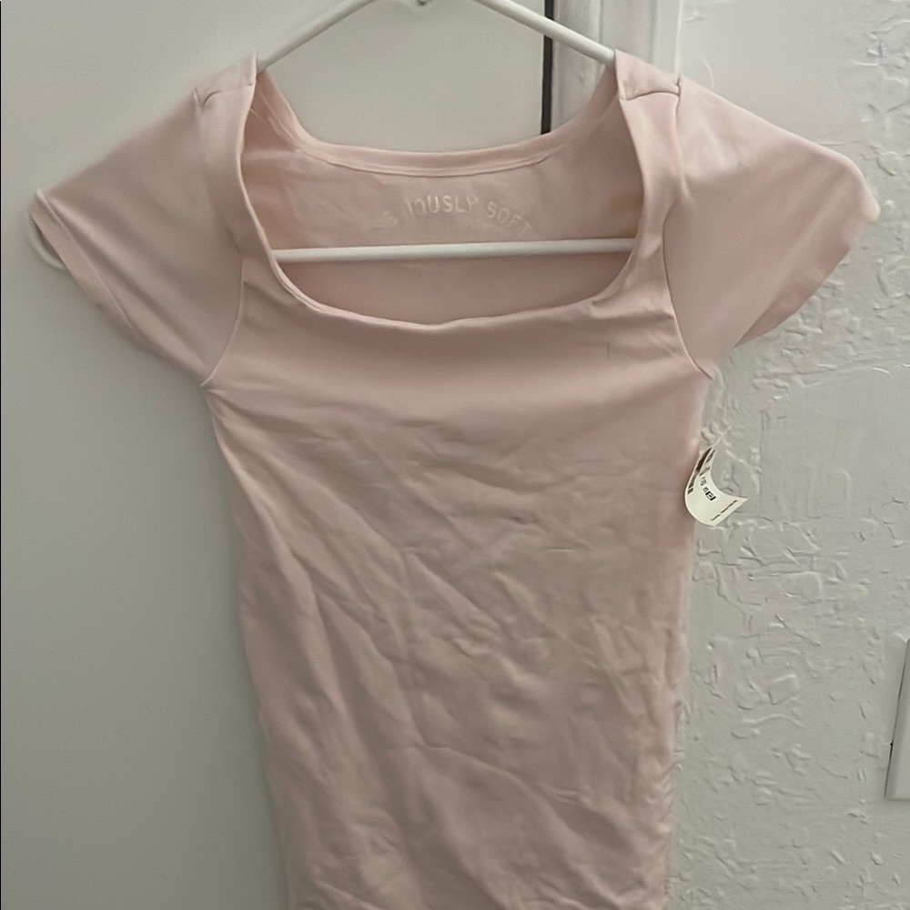 Women's Soft Pink Top